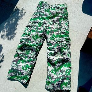 Burton Snow pants size kids large